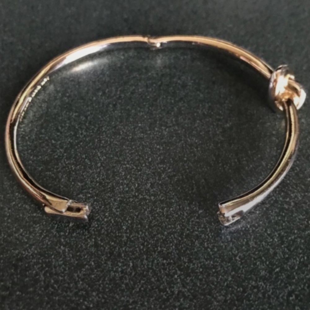 Kate Spade New York Sailors Knot Hinged Bangle Bracelet - Picture 5 of 16